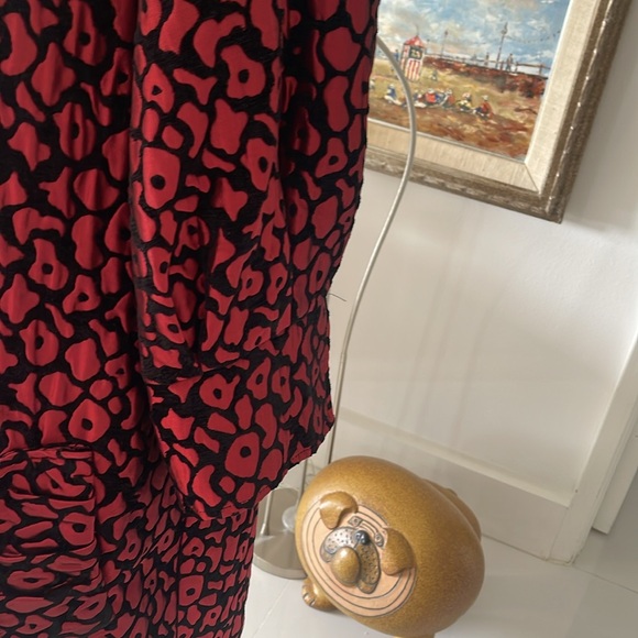 IC by Connie K Red/Black Jacquard Animal Print Jacket/Coat with Black Buttons - Picture 3 of 6